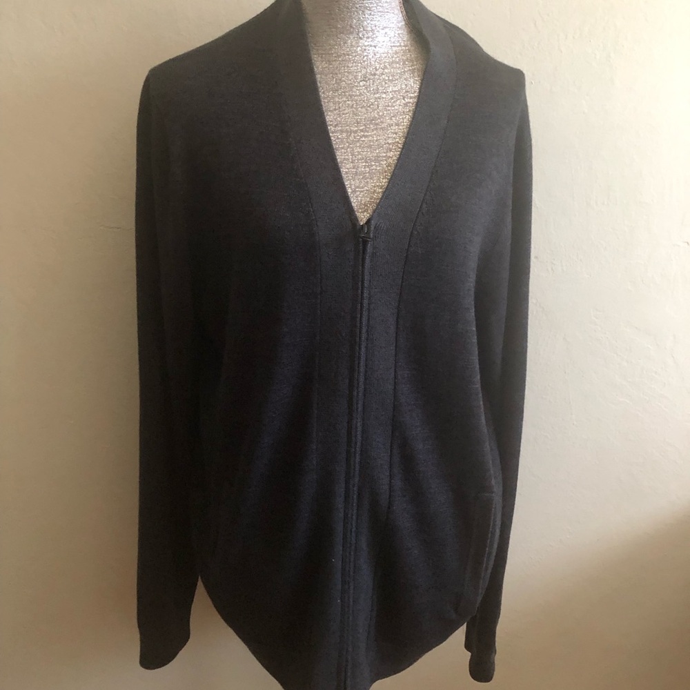 Calibrate Nordstrom Men's Charcoal Zip-Up Sweater and pockets in front